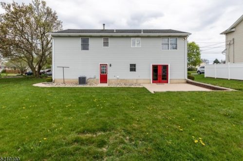 309 White Ave, Manville NJ  08835-2015 exterior