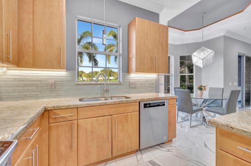8771 Cobblestone Preserve Ct, Boynton Beach FL  33472-4430 exterior