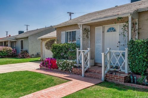 17018 Marlin Pl, Van Nuys, CA 91406-4527