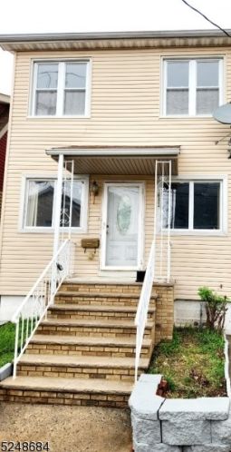 1402 84th St, North Bergen, NJ 07047-4230