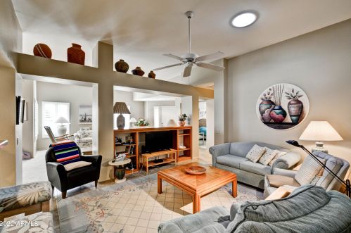 14010 Yosemite Ct, Sun City, AZ 85375-5662
