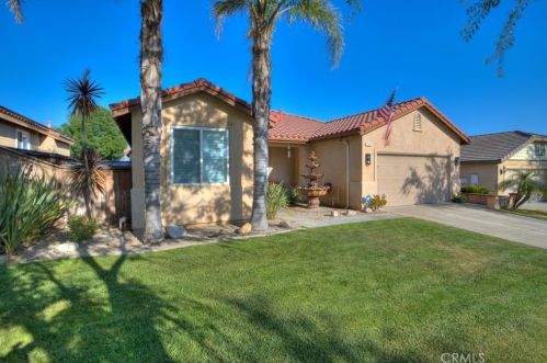 1362 Sunburst Dr, Beaumont, CA 92223-8420