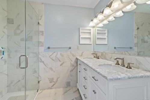 7 Woodfield Dr, Washingtonville NY  10992-1149 exterior