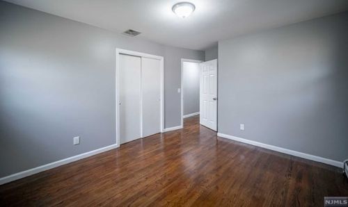 331 Haven Ave, Scotch Plains NJ  07076-1107 exterior