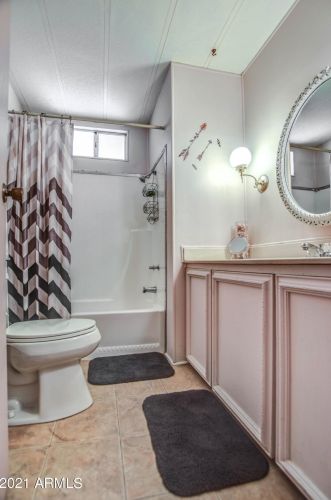 25403 Wyoming Ave, Chandler AZ  85248-6460 exterior