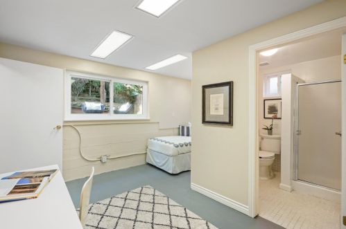 555 Hawthorne Ave, San Bruno CA  94066-4130 exterior