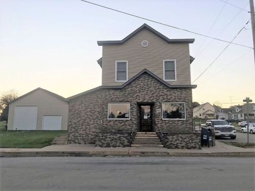 312 Union St, La Motte, IA 52054-9490