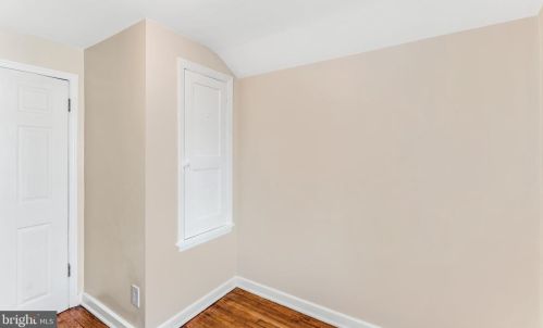 104 South Pl, New Castle DE  19720-2736 exterior