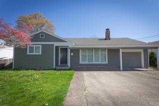 1759 Carroll St, Lebanon, OR 97355-3409