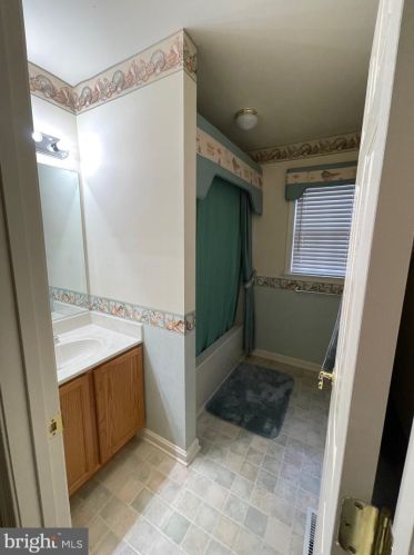 112 Monticello Cir, Locust Grove VA  22508-5331 exterior
