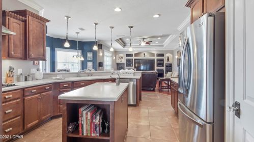 1724 40th Pl, Lynn Haven FL  32444-5304 exterior