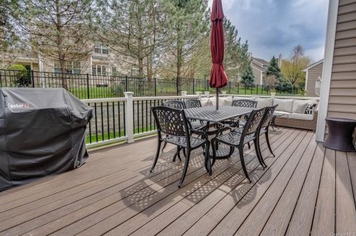 323 Honness Rd, Fishkill NY  12524-2983 exterior