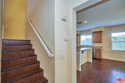 51 Freeman Ln, Buena Park CA  90621-5003 exterior
