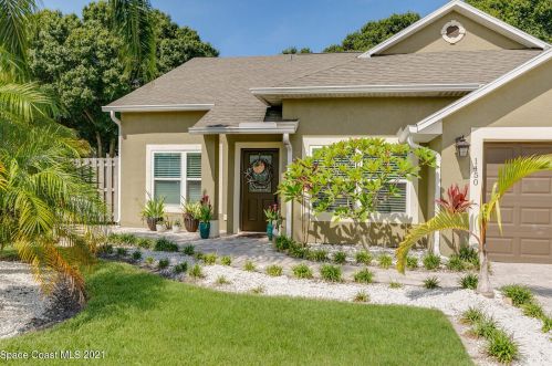 1450 Ambra Dr, Melbourne, FL 32940-6757