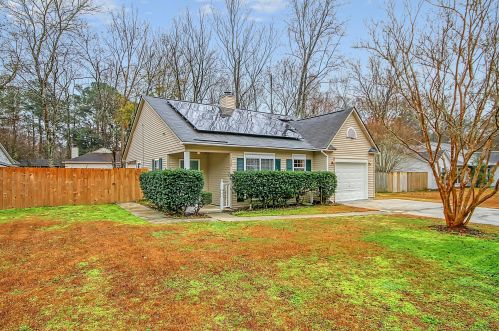 130 Chandler Dr, Ladson SC  29456-4800 exterior