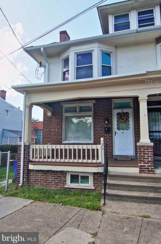 21 Adams St, Pottstown PA 19464-4102 exterior