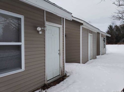 566 Lattintown Rd, Marlborough NY  12542-5143 exterior