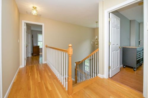 15 Coventry Ln, Salem NH 03079-1369 exterior