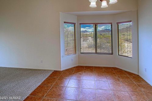 7849 Higgins Feather Dr, Tucson, AZ 85743-7425