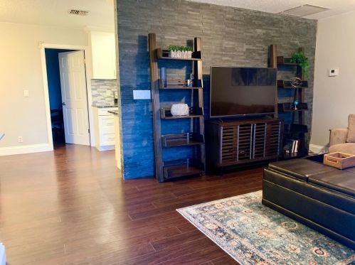 11883 Sturbridge Ln, West Palm Beach, FL 33414-5775