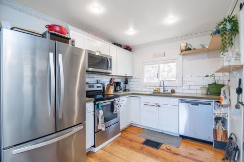 60 Todd Rd, Plymouth, CT 06782-2318