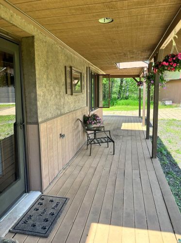 4643 Hanson Rd, Duluth, MN 55811-9609