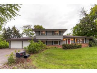 14901 Williams Ln, Hopkins, MN 55345-6749