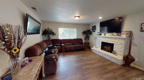 2308 Sunset Ave, Madera CA  93637-2711 exterior