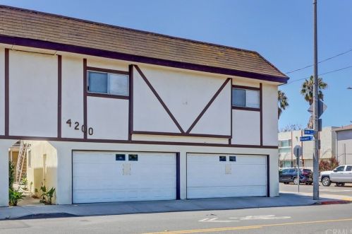 4200 10 St, Long Beach CA  90804-3906 exterior