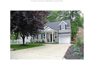 207 28th St, Charleston, WV 25304-1144