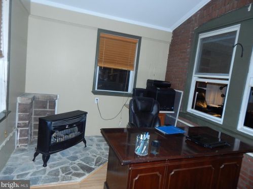 311 Delaware Ave, Lansdale PA 19446-3521 exterior