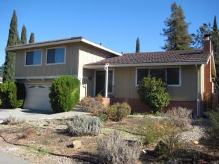 1954 Bristol Ln, Fairfield, CA 94533-3606