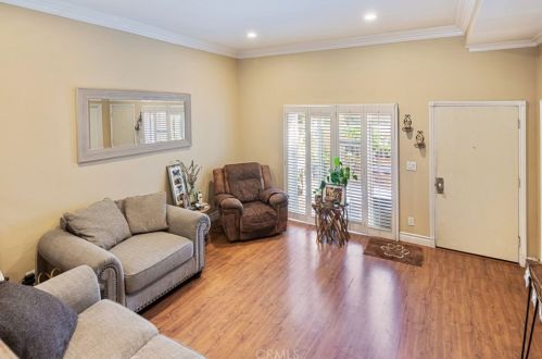 21602 Figueroa St, Long Beach, CA 90745-1965