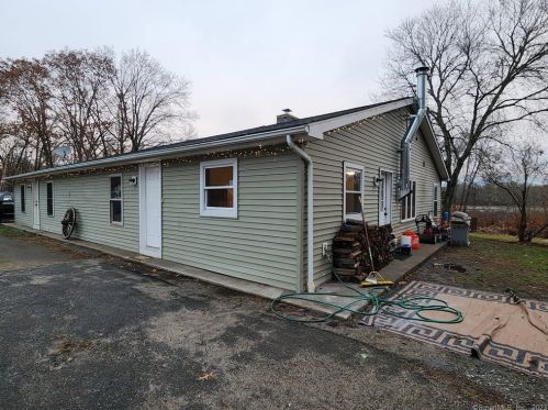 473 Plainfield Rd, Norwich CT  06351-1737 exterior