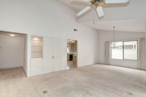 924 Cross St, Woodland CA  95695-4128 exterior