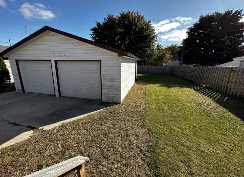 1109 28th St, Two Rivers WI  54241-2118 exterior
