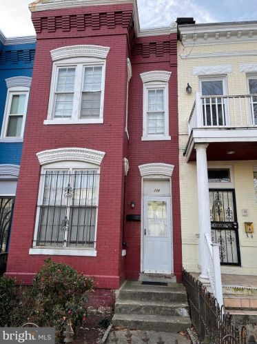 228 P St, Washington, DC 20001-1928