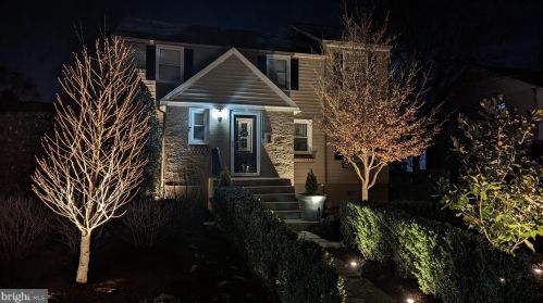 525 Crumlynne Rd, Ridley Park, PA 19078-2711