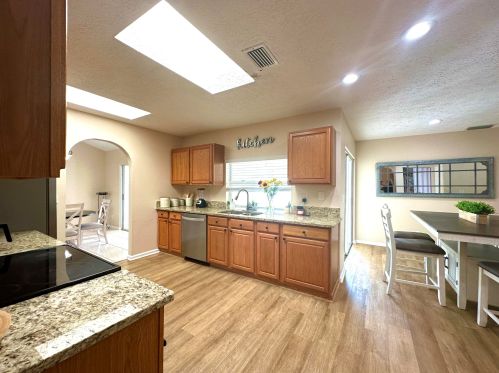 2062 Floresta Dr, Fort Pierce FL  34984-4706 exterior
