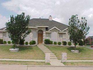 1557 Aberdeen Dr, Lancaster, TX 75134-4136