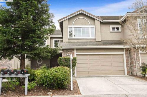 35 Mountain Valley Pl, Danville, CA 94506-1404