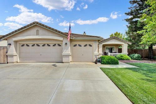705 Wiegand Way, Liberty Farms CA  95620-4531 exterior