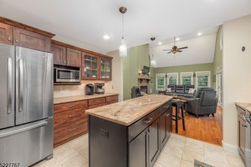111 Andover Mohawk Rd, Andover NJ  07821-5004 exterior