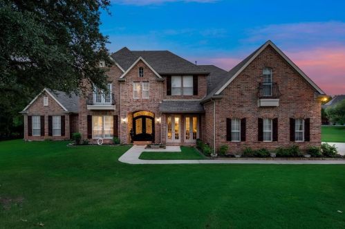 3825 Gavin Ct, Fort Worth, TX 76179-3833