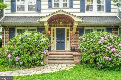 1671 Langhorne Newtown Rd, Langhorne, PA 19047-1003