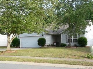 10525 Wilson Glen Dr, Charlotte, NC 28214-8916