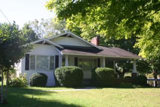 422 Main St, Jonesborough, TN 37659-1425