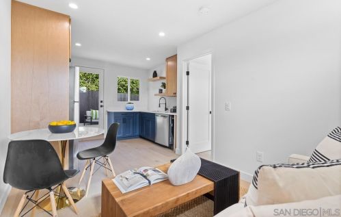 1533 Beryl St, San Diego CA  92109-2106 exterior