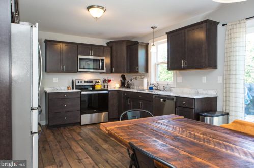 2162 Lindsay Lot Rd, Lees Cross Roads PA  17257-8539 exterior