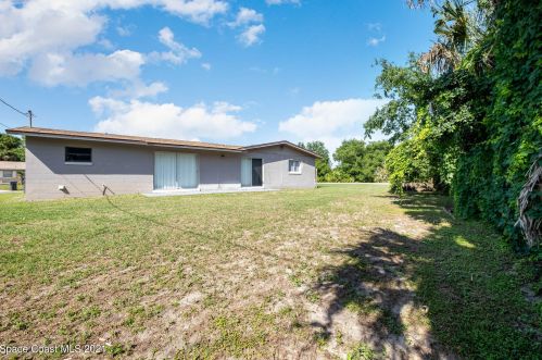 505 Hanover Dr, Titusville, FL 32780-4908